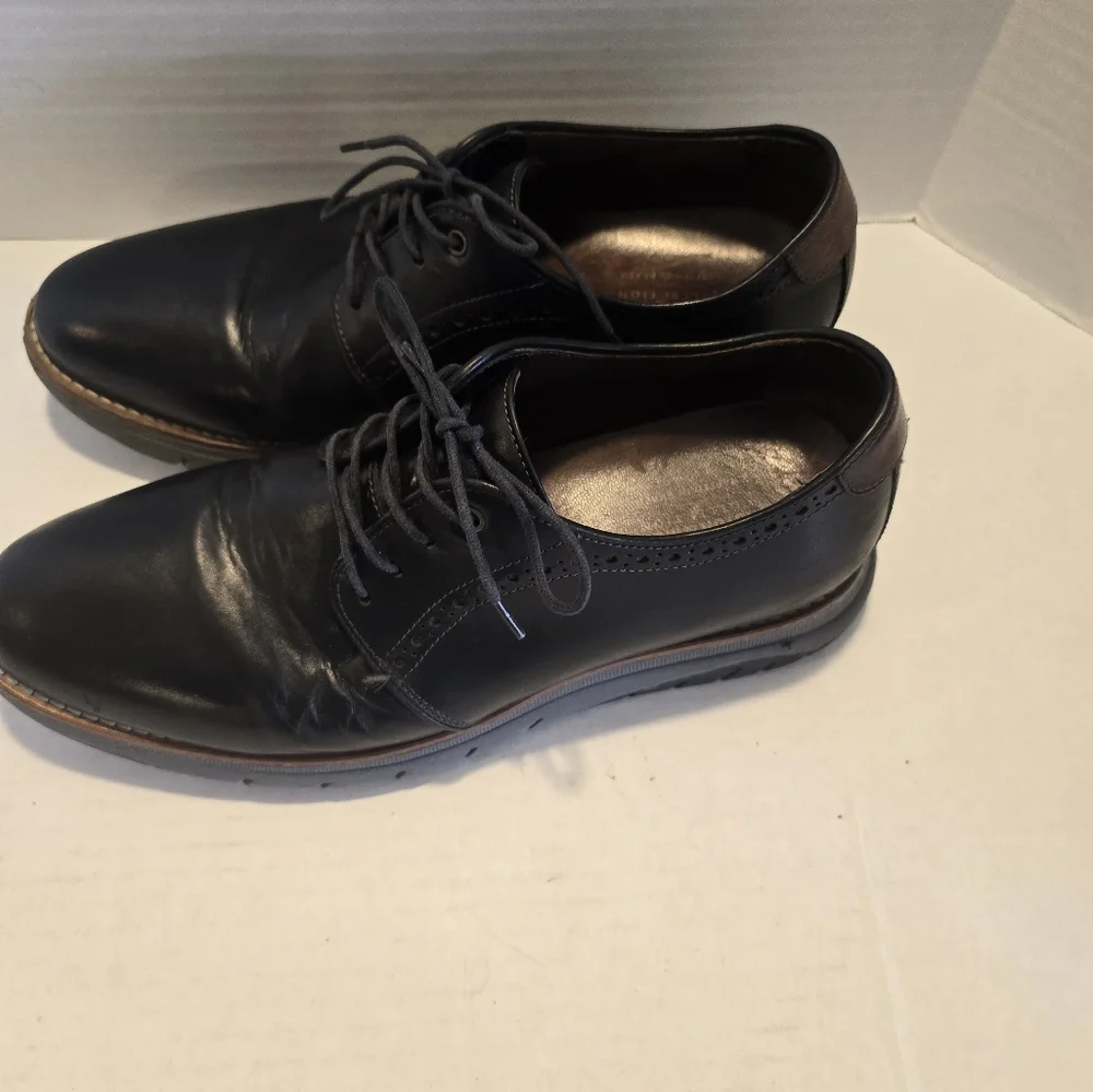 Men‎ Oxfords